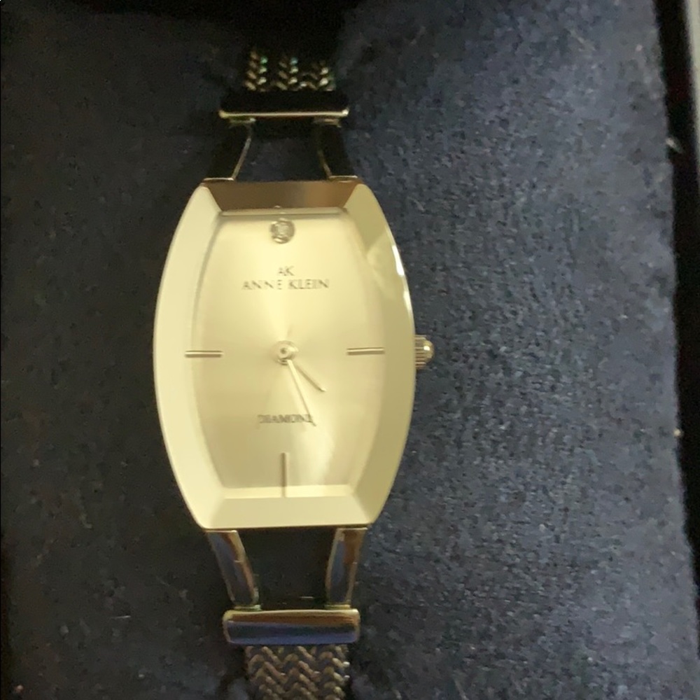 Dress watch - Picture 3 of 5